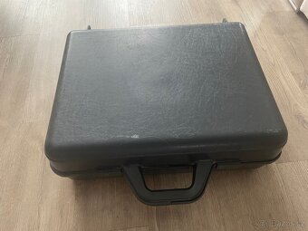 Psací stroj zn consul model 2226 - 6