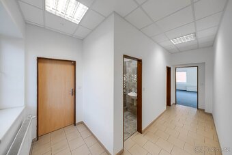 Pronájem kancelářských prostor 90 m² s parkováním - 6