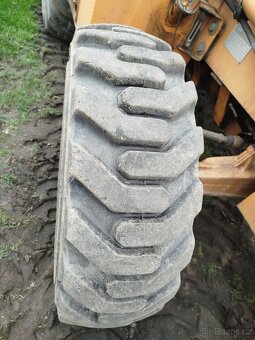 Prodám traktorbagr CASE 580 SLE - 6