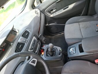 Renault Scenic 1.5 DCI 81kw Grand 7 míst Klima Model 2012- - 6