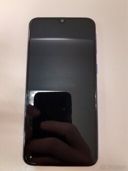 Samsung Galaxy A40 modrý 64GB - 6