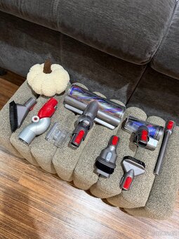 Vysavač Dyson V15™ Detect Absolute - 6