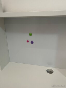 Psací stůl bílý IKEA Micke - 6