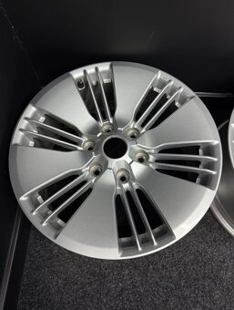 Alu ISUZU 6x139.7 18” - 6