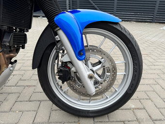 Triumph Tiger 955i - 6