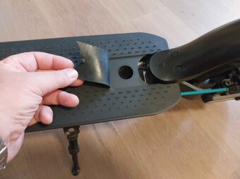 Elektrokoloběžka Lamax - 6