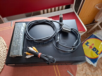 Prodám dvd Philips,video Panasonic - 6