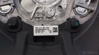 Trojramenný volant VW 7N0419091 - 6
