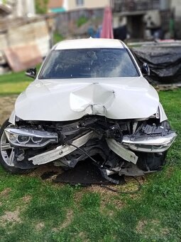 BMW 2.0 r.v.2013 121KW NA DÍLY - 6
