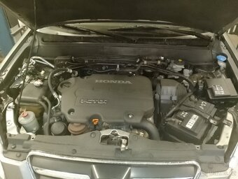 Prodám Hondu CR-V 2.2 cdti 103 kw 4x4 - 6