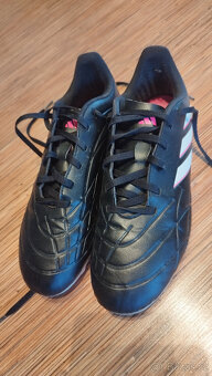Kopačky dětské Adidas velikost 38 a 2/3 - 6