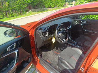 Kia Ceed 1.6 T-GDI, GT 150 kW - 6