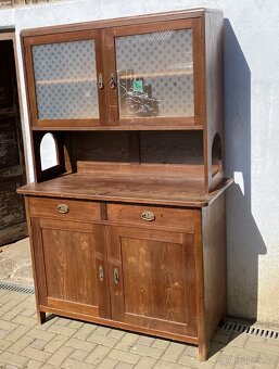 Starožitná skříň/kredenc - 6