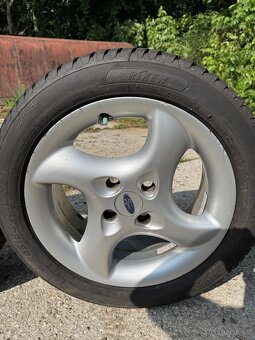 Alu kola Originál Ford + Pneu - 6