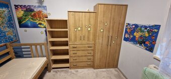 Dětská postel, + skříně za odvoz - 6