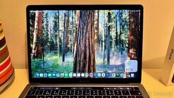 MacBook Pro 13” M1 (2020) – 16 GB RAM, 250 GB SSD - 6