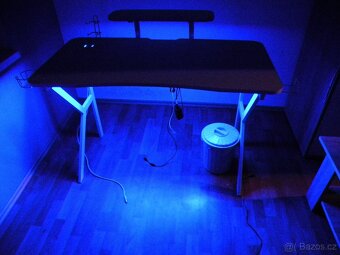 Herní stůl Genesis Holm 320 RGB bílý s led podsvícením - 6