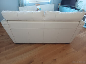 Kožená pohovka 3-místná s podnožkou ve výborném stavu - 6