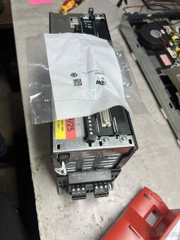 Frekvenční měnič SEW-EURODRIVE MDX61B0030-5A3-4-0T/DFE32B/ D - 6