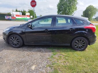 Ford Focus 1.0i  EcoBoost - 6