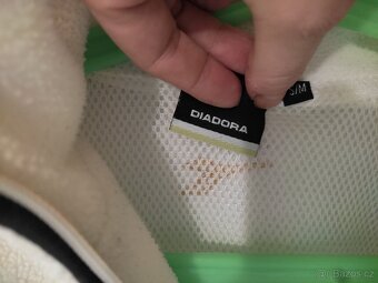 Bila flieska Zn.Diadora vel.M - 6