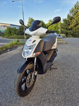 Skutr Kymco agility 50 city - 6