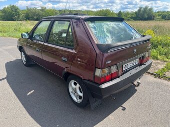 Škoda Favorit Solitaire - 6