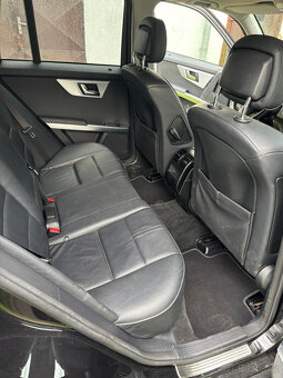 Mercedes-Benz GLK 320 CDI (2009) - 6