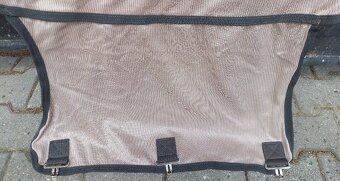 Deka proti hmyzu s krkem pro koně, vel. 145cm, Fouganza - 6