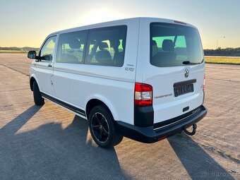 VW T5.1 103kw 5míst TOP STAV - 6