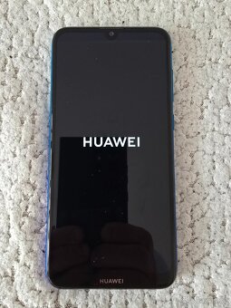 Mobilní telefon HUAWEI Y7 2019 Modrý - 6