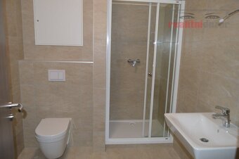 Pronájem částečně zařízeného bytu 1+kk  s balkonem, ul. Hlin - 6