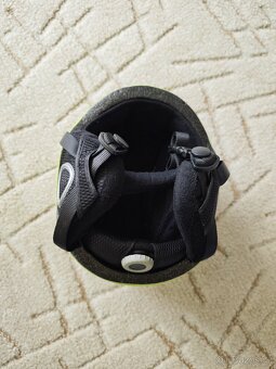 Lyžařská helma - 6