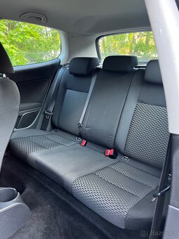 VW Golf 6 1.6 FSI 2010 - 6