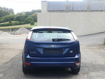 Ford Focus 1.6 16V 74kW klima 120000km 1.Majitel - 6