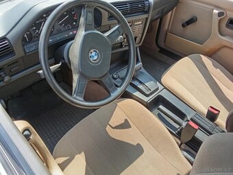 BMW E-30 - 6