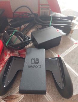 Nintendo SWITCH - 6