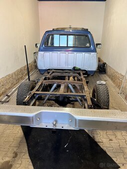 Dodge Ram 1500 5,2 4x4 - 6