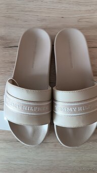 Dámské pantofle Tommy Hilfiger vel. 40 - 6