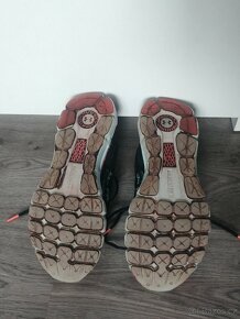 Under Armour W HOVR INFINITE 2 - Běžecké boty na Bluetooth - 6