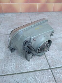 Levé přední světlo Renault 5 - 6