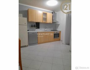 Prodej bytu 2+kk (49 m2) se společným dvorem - Poreč, Istrie - 6