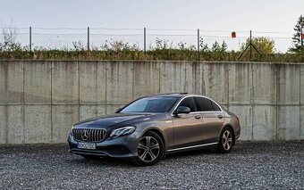 Mercedes-Benz e220d 4Matic Sedan (MOŽNÝ ODPOČET DPH) - 6
