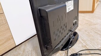 Televize Hyundai LLH 24924 DVDCR 24" - 6