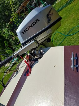 Nová loď s lodním motorem Honda 5HP dlouhá noha 4takt - 6