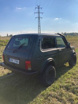 Lada Niva 4x4 - 6