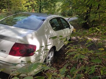 Peugeot 407 2,0 HDI 100 kW rok 2008 - 6