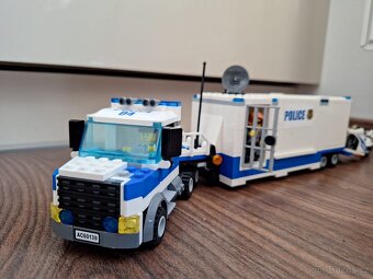 Mobilní velitelské centrum, LEGO CITY 60139 - 6