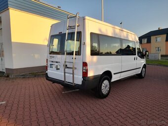 Ford Transit L3 H2 9 míst 2.2 TDCI 103 KW 6ti kvalt r. 2013 - 6