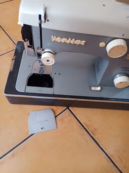 Prodám šicí stroj Veritas víz foto - 6